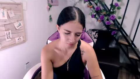 Snapshot of samantha2girl chatting on June 2026 04:32:01 PM samantha online show from June 2026 04:32:01 PM