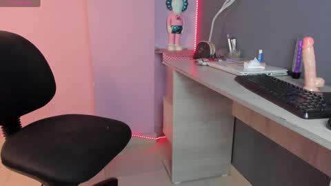 Samantha  online show from January 2025 11:26:01 PM