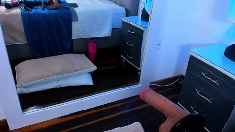 Samantha Vega online show from March 2025 08:33:02 PM