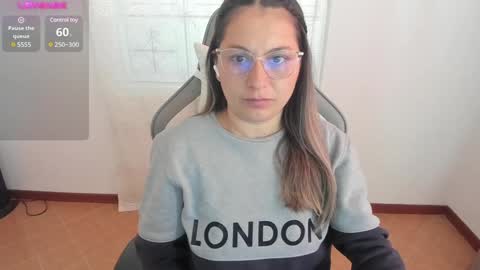 Samantha  online show from December 2024 01:38:02 PM