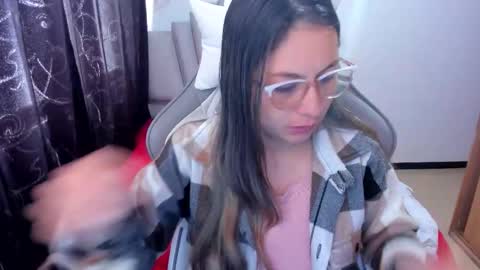 Samantha  online show from September 2025 02:17:02 PM