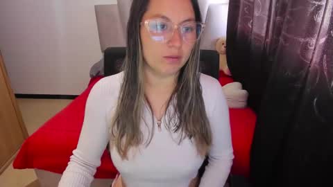 Samantha  online show from November 2025 01:35:02 PM