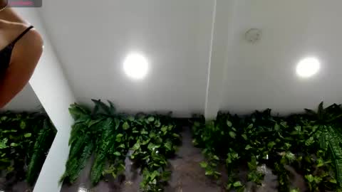 samantha_milfs online show from January 2026 11:24:02 AM