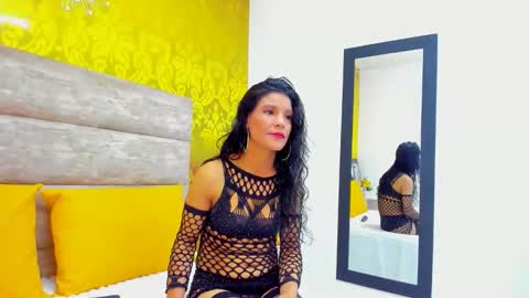 Snapshot of samantha_ortiz69 chatting on May 2026 06:51:02 AM samantha online show from May 2026 06:51:02 AM