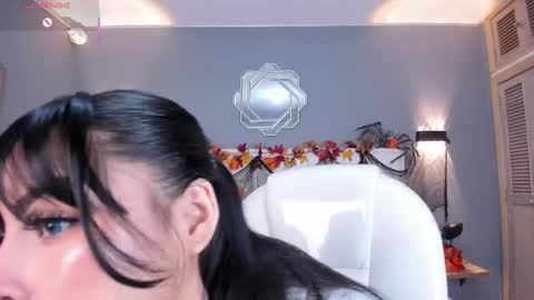  Samanthaa online show from October 2025 12:02:02 PM