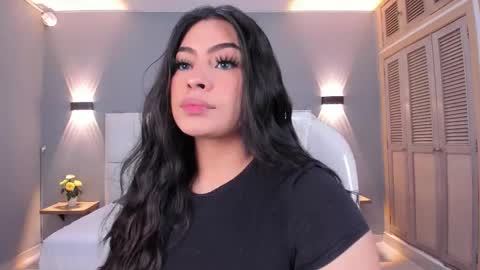  Samanthaa online show from November 2025 11:43:02 AM