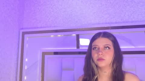 Snapshot of samanthaa_sm chatting on November 2025 11:42:01 AM samanthaa_sm online show from November 2025 11:42:01 AM