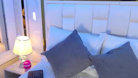 Snapshot of samanthaa_sm chatting on November 2025 11:53:02 AM samanthaa_sm online show from November 2025 11:53:02 AM