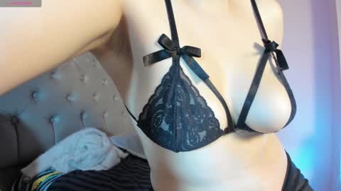 Samantha Anderson online show from December 2024 03:20:01 AM