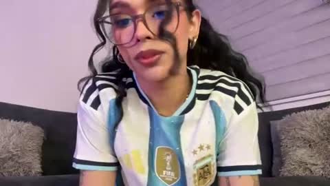 Samantha Bernardo online show from June 2026 04:15:01 AM