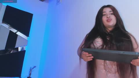 Samantha Ferrer online show from December 2024 10:06:01 PM