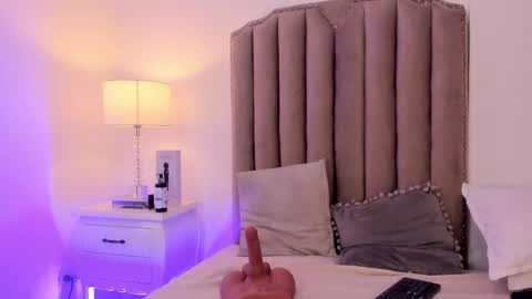 Samantha online show from January 2025 11:36:02 PM