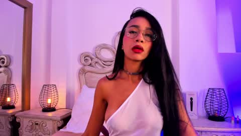 Samantha online show from January 2025 11:44:02 AM