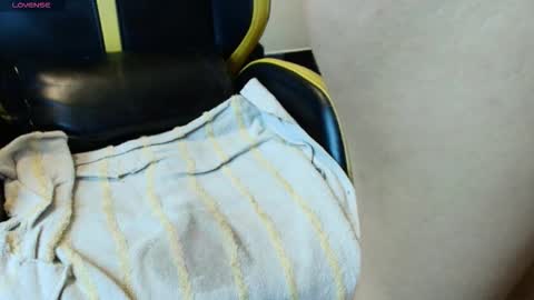 samanthahoteer96 online show from October 2025 03:14:01 PM