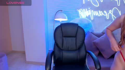 Samantha Klein online show from December 2024 05:34:01 PM