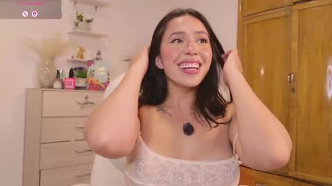 paulina rios online show from October 2025 04:40:02 PM