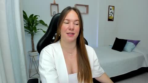 Samantha samy online show from March 2025 01:43:01 AM