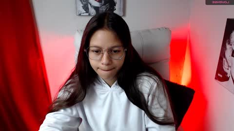 Samantha online show from January 2025 01:47:01 PM