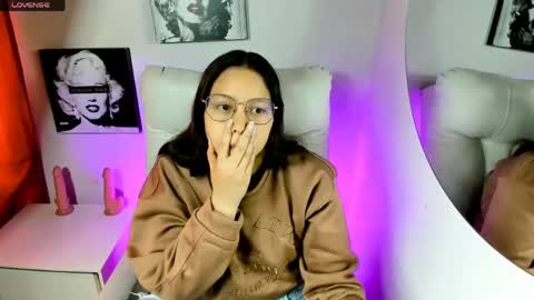 Samantha online show from April 2026 03:05:01 PM