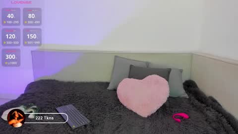 Snapshot of samara_hale chatting on January 2026 07:17:01 PM samara_hale online show from January 2026 07:17:01 PM