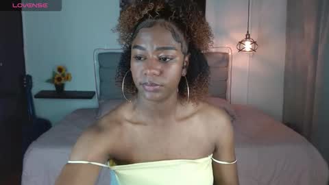 samara_roxx online show from November 2025 10:54:01 PM