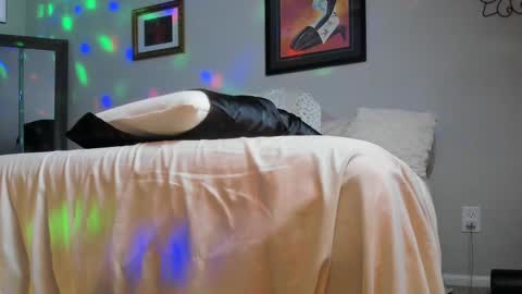 Yaya online show from February 2025 09:13:02 AM