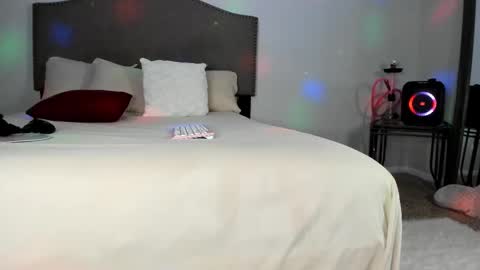 Yaya online show from September 2025 02:00:02 AM