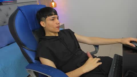 Sam online show from March 2026 12:34:01 PM