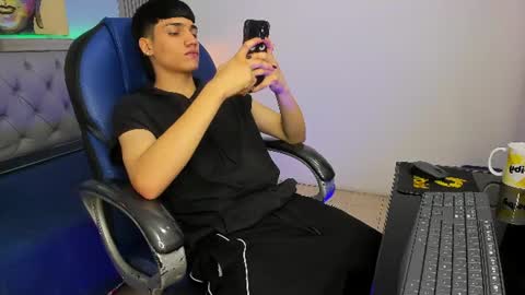 Snapshot of samblack_ chatting on July 2026 01:58:01 PM Sam online show from July 2026 01:58:01 PM
