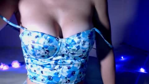 Sam Demia online show from October 2025 02:21:02 AM