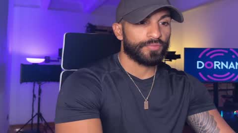 Snapshot of samdornan chatting on December 2024 05:25:01 PM Sam Dornan online show from December 2024 05:25:01 PM