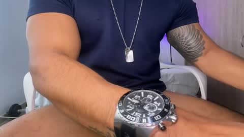 Snapshot of samdornan chatting on February 2025 07:05:02 PM Sam Dornan online show from February 2025 07:05:02 PM