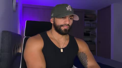 Snapshot of samdornan chatting on February 2025 10:18:01 PM Sam Dornan online show from February 2025 10:18:01 PM