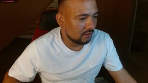 Snapshot of samdread chatting on February 2026 10:39:02 PM SAM DREAD online show from February 2026 10:39:02 PM