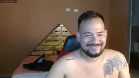 Snapshot of samdread chatting on March 2026 05:08:02 AM SAM DREAD online show from March 2026 05:08:02 AM