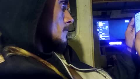 sameeed99 online show from October 2025 07:17:02 AM