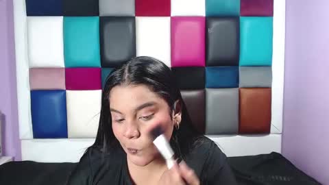 Snapshot of samevanshot chatting on January 2025 03:00:01 AM samevanshot online show from January 2025 03:00:01 AM