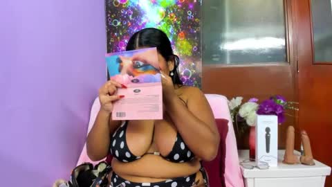 Snapshot of samevanshot chatting on September 2025 08:24:02 PM samevanshot online show from September 2025 08:24:02 PM