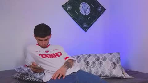 samevansx online show from September 2025 05:25:01 PM