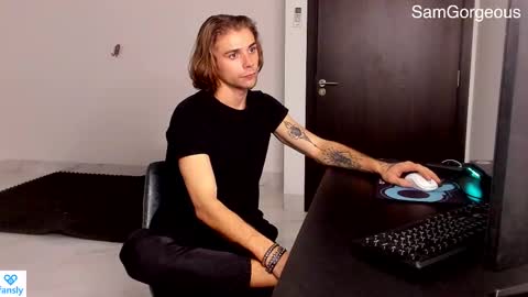 Fansly -       Top4fans   online show from February 2025 01:30:01 PM