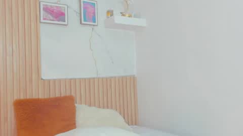 Samanta online show from April 2026 09:37:02 PM