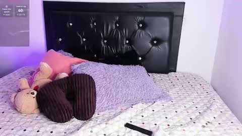 Snapshot of samiacooper25 chatting on February 2026 06:06:02 AM samiacooper25 online show from February 2026 06:06:02 AM