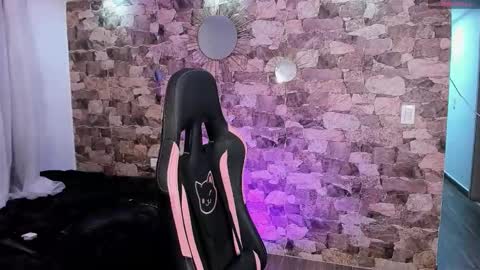 Snapshot of samiacooper25 chatting on March 2026 09:00:01 AM samiacooper25 online show from March 2026 09:00:01 AM