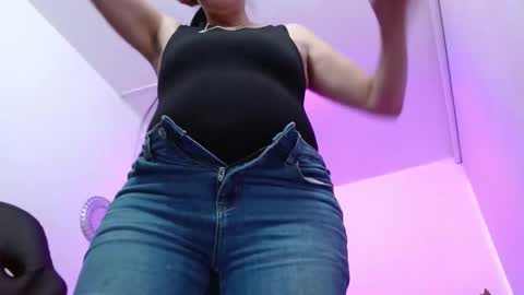 Samantha online show from March 2025 08:48:01 PM