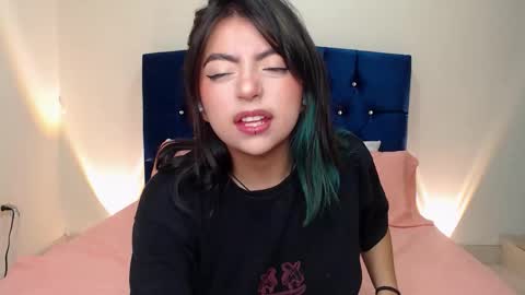 Snapshot of sammy_bunny1 chatting on September 2025 05:07:02 AM Samantha online show from September 2025 05:07:02 AM