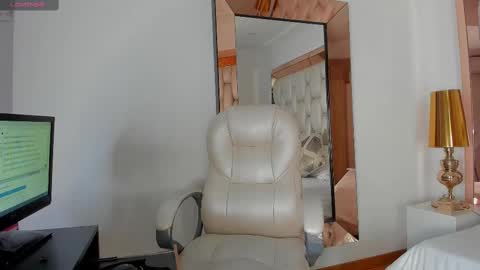 Snapshot of sammy_rios chatting on February 2025 03:59:02 PM Sammy online show from February 2025 03:59:02 PM