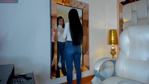 Snapshot of sammy_rios chatting on February 2025 01:14:01 PM Sammy online show from February 2025 01:14:01 PM