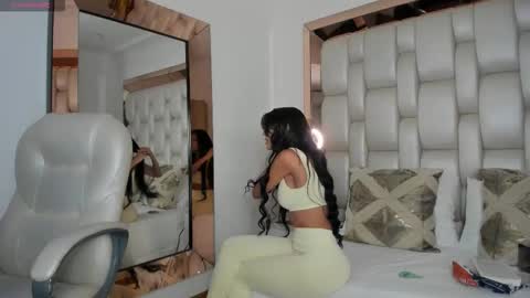 Snapshot of sammy_rios chatting on October 2025 07:00:01 PM Sammy online show from October 2025 07:00:01 PM