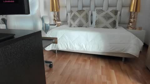 Snapshot of sammy_rios chatting on November 2025 05:14:01 PM Sammy online show from November 2025 05:14:01 PM