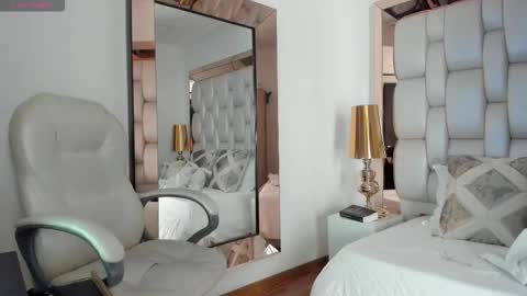 Snapshot of sammy_rios chatting on November 2025 03:04:01 PM Sammy online show from November 2025 03:04:01 PM